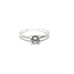 Anillo cintillo