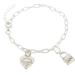 Pulsera con candado y corazón