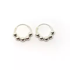 Argollas con bolitas (par)