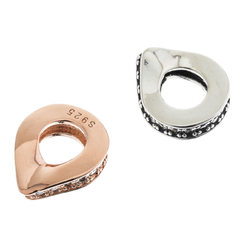 Charm en forma de gotita