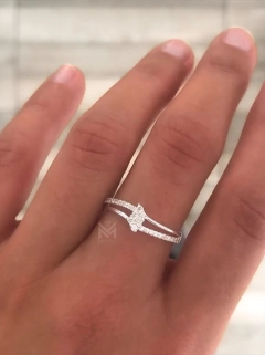 Anillo doble con flor