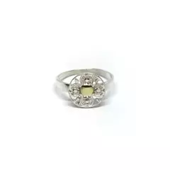 Anillo flor calada