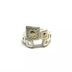 Anillo cuadrados