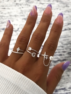 Anillo con cadena y perla - comprar online