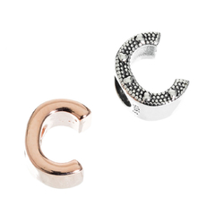 Charm inicial C