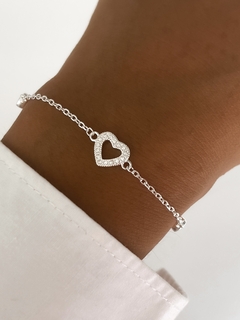 Pulsera corazón con piedras