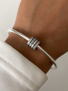 Charm corazones y piedras