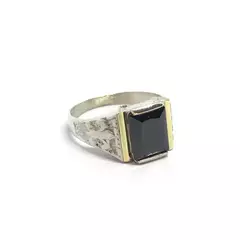 Anillo liz con piedra