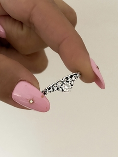 Anillo cintillo