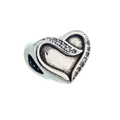 Charm corazón lazo