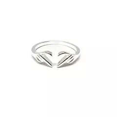 Anillo manitos formando corazon