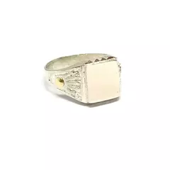 Anillo sello con corona de costado