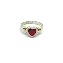 Anillo corazón con cubic