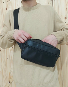 Riñonera Unisex Negra - tienda online