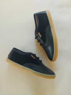 Acordonada Total Black - PREVENTA (ver descripcion) - comprar online