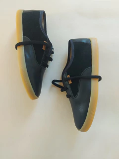 Acordonada Total Black - tienda online
