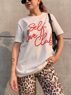 T-Shirt Oversized Self Love na internet