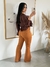 AMANDA - CALÇA FLARE SUEDE (CARAMELO) - Michely Collection