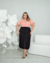 Blusa manga curta com babado plus size