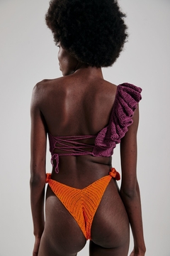 BIQUINI BABADO ASA DELTA