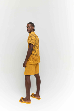 Camisa Renda Mostarda na internet
