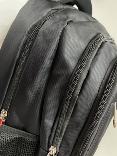 Mochila Preta - Primeira linha - Life Store | Bolsas de Grife e Acessórios