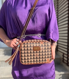 Bolsa Triangle Transversal - Primeira linha