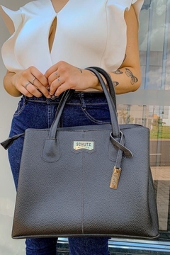 Bolsa Aura - Primeira linha na internet