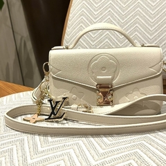 Bolsa Louise na internet