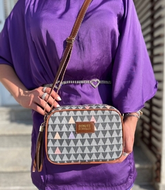 Imagem do Bolsa Triangle Transversal - Primeira linha