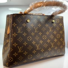 Montaigne Premium / Canvas importada