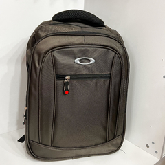 Mochila Marrom - Primeira linha