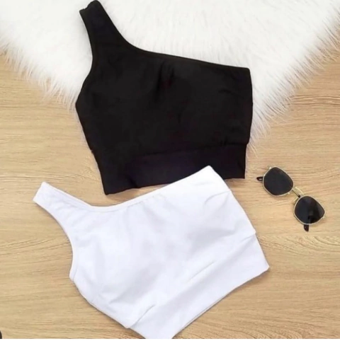 Cropped um ombro só