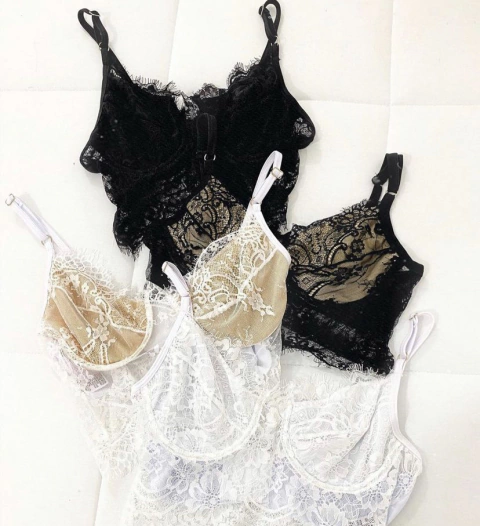 Cropped Renda - Moda Blogueira | Loja meiga e abusada