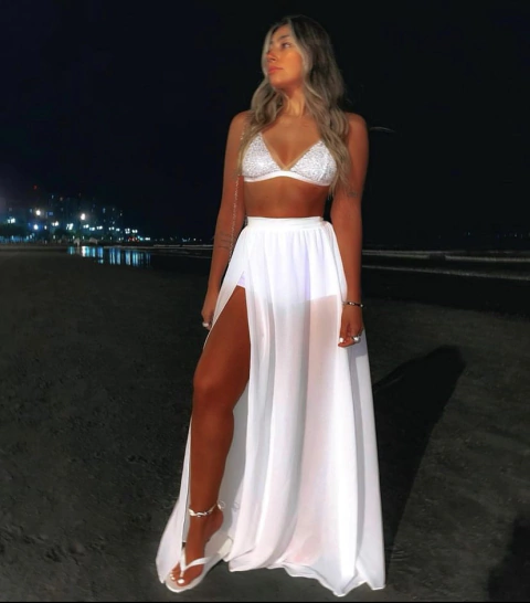 Saia longa tule com fenda 