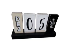 CALENDÁRIO PERMANENTE DE MESA MDF PRETO 12,5X22X5