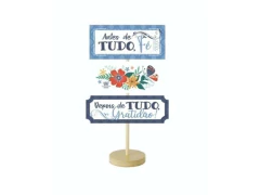ENFEITE DE MESA COM PLAQUINHAS ANTES DE TUDO FÉ 25,5X14 - Papelaria Visão
