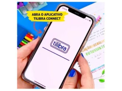 CADERNO DE 10 MAT CAPA PLAST UNIV NEON CONNECT FEM 160FLS - comprar online