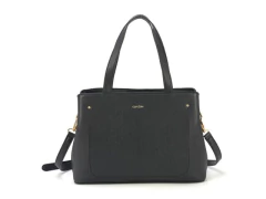 BOLSA FEM PRETA COM ALCA TRANSVERSAL E MAO