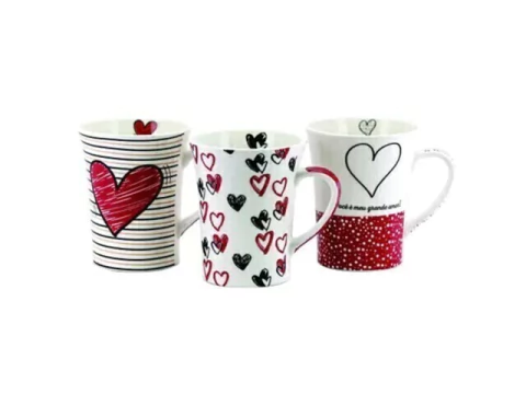CANECA PORCELANA LOVE 340ML SORTIDAS