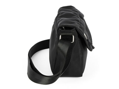 BOLSA SINTETICA PRETO COM ALCA TRANSVERSAL na internet