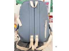 MOCHILA PARA NOTEBOOK MATERIAL OXFORD FEMININA TELA COM BOTONS SORTIDAS - Papelaria Visão