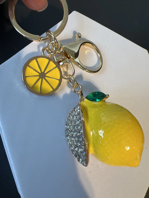 Llavero limon - comprar online