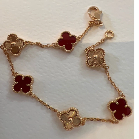 pulsera mini trebol rosada y rojo - comprar online