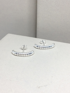 Brinco Ear Hook Frisos - Ladrin Folheados
