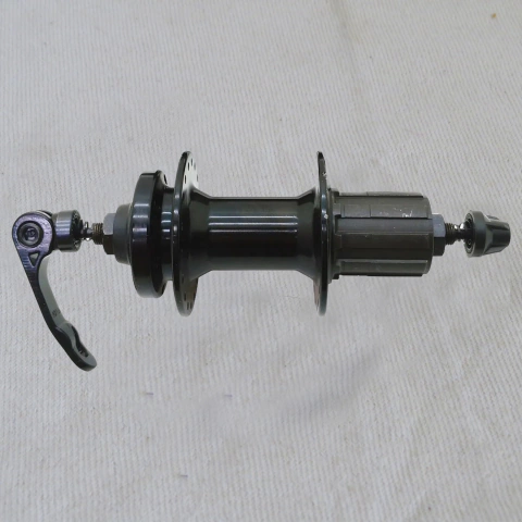 MAZA TRASERA CASSETTE 7/8/9/10V 36AG. ALUMINIO RULEMAN DISCO 6T.