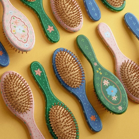 ESCOVA PINTADA À MÃO por ANINHA (UN) - comprar online