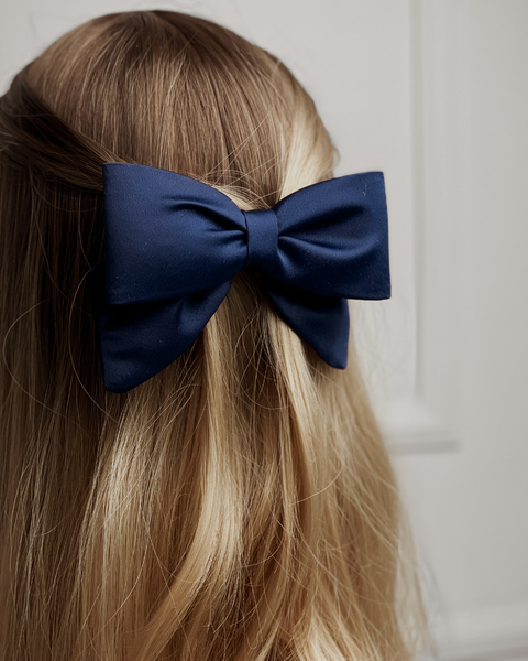 Laço Penelope em Crepe acetinado - Azul marinho