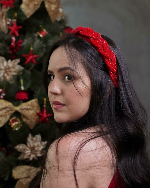 Tiara Jennifer Trançada pedraria Vermelha