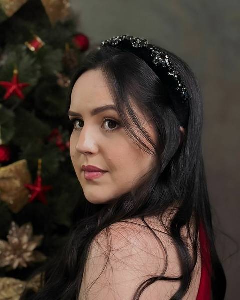 Tiara Mariana Acolchoada de Veludo com aplicações em Pedraria Preta
